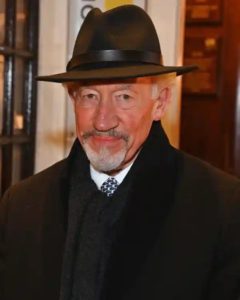 Simon Callow